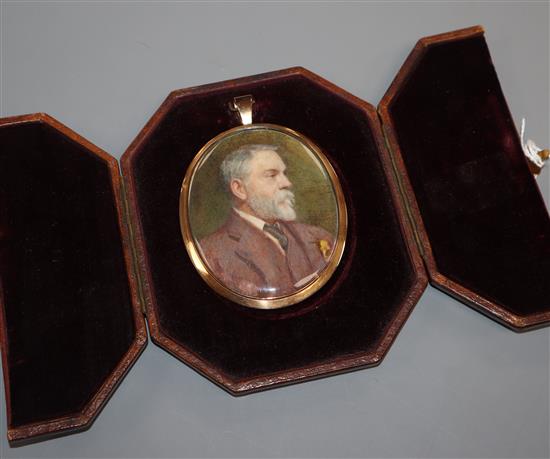 William Skeoch Cumming, miniature of Henry Dundas, 5th Viscount of Melville, in yellow metal oval frame.